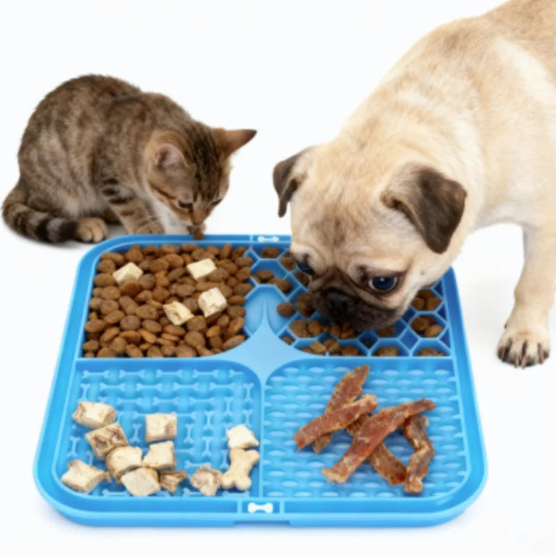 Pet Lick Silicone Mat Dogs Pet Slow Food Plate for Dog Bathing Distraction Silicone Dog Sucker Food Training Dog Feeder Supplies